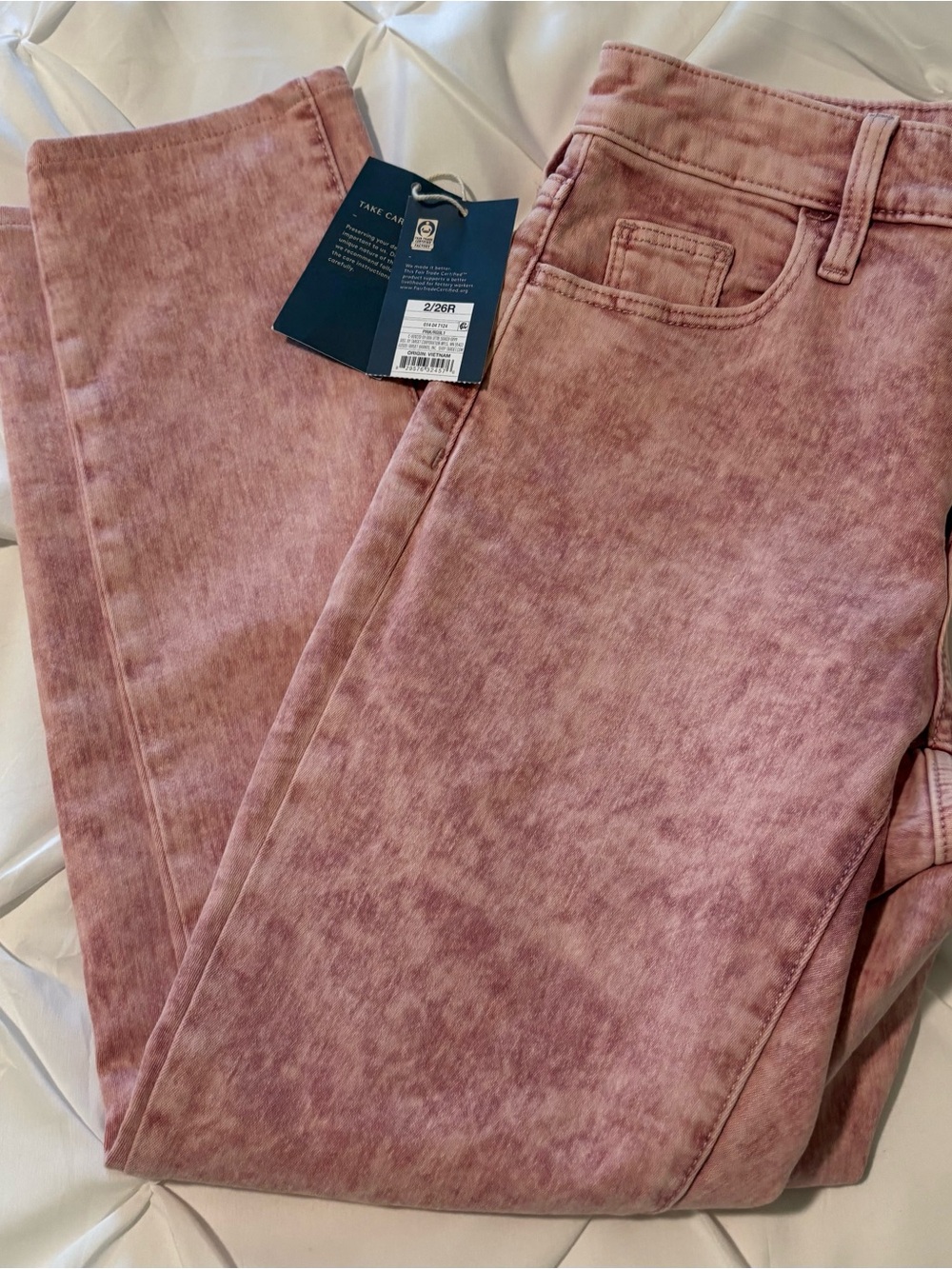 Universal Thread Pink Acid Washed High Rise Skinny Jeans, Size 2/26 NWT